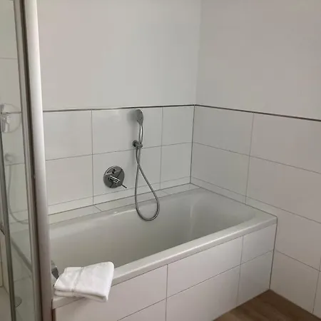 Appartement Kissinger Raum, Frisch Renovierte 3- Zimmerwohnung