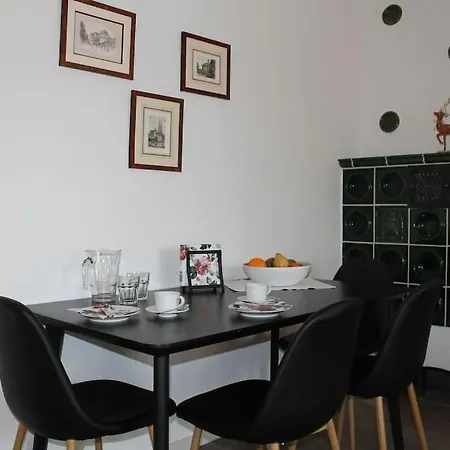 Apartment Kissinger Raum, Frisch Renovierte 3- Zimmerwohnung Bad Kissingen
