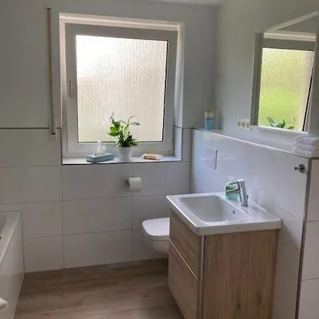 Kissinger Raum, Frisch Renovierte 3- Zimmerwohnung Bad Kissingen